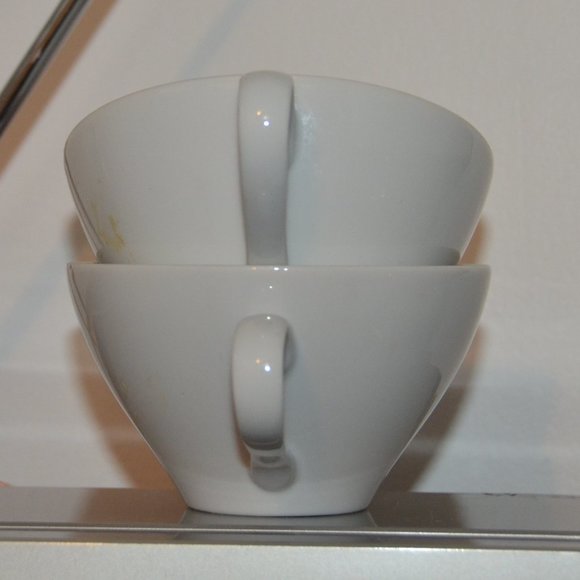 New set of 2 vintage Japanese tea cups solid white teacup from Japan bon… - Picture 10 of 15